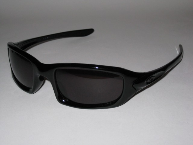 Fives 4.0 in Polished Black / Warm Grey