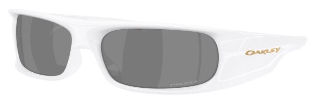 Highland in Pearlized White / Prizm Black