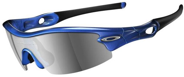 Radar Pitch (AF) in Matte Black / Prizm Snow Sapphire Iridium