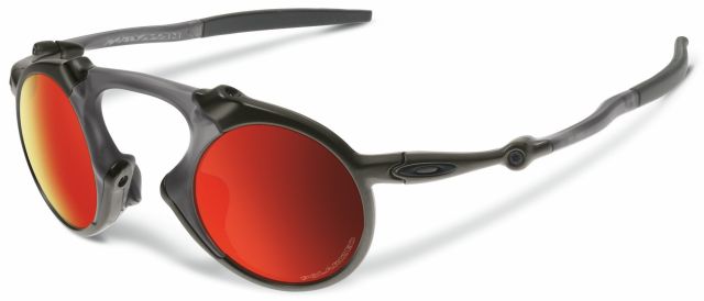 Madman in Dark Carbon / Ruby Iridium Polarized