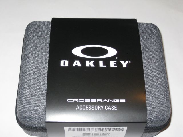 oakley crossrange case