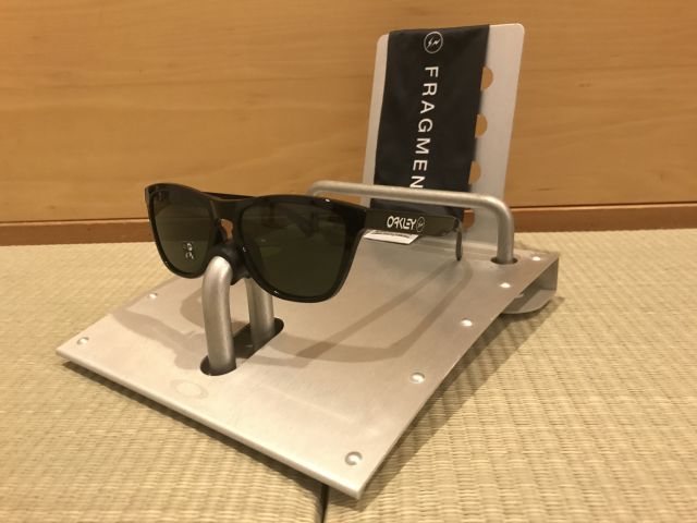 oakley osaka